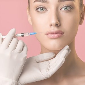 Injections d'acide hyaluronique des lèvres à Carcassonne