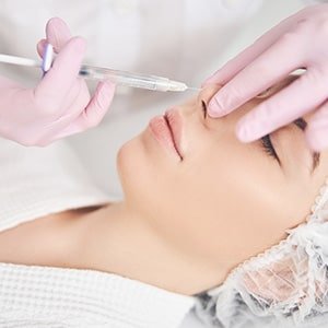 Rhinoplastie médicale sans chirurgie à Carcassonne